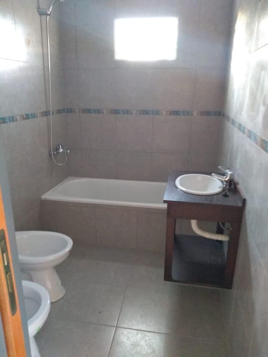 Departamento en 2do. piso, en Morón — foto 7