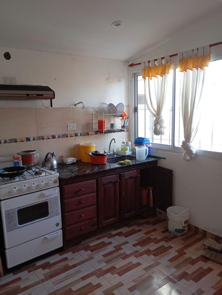 Casa de 4 ambientes + Depto. En Matera, Merlo — foto 4
