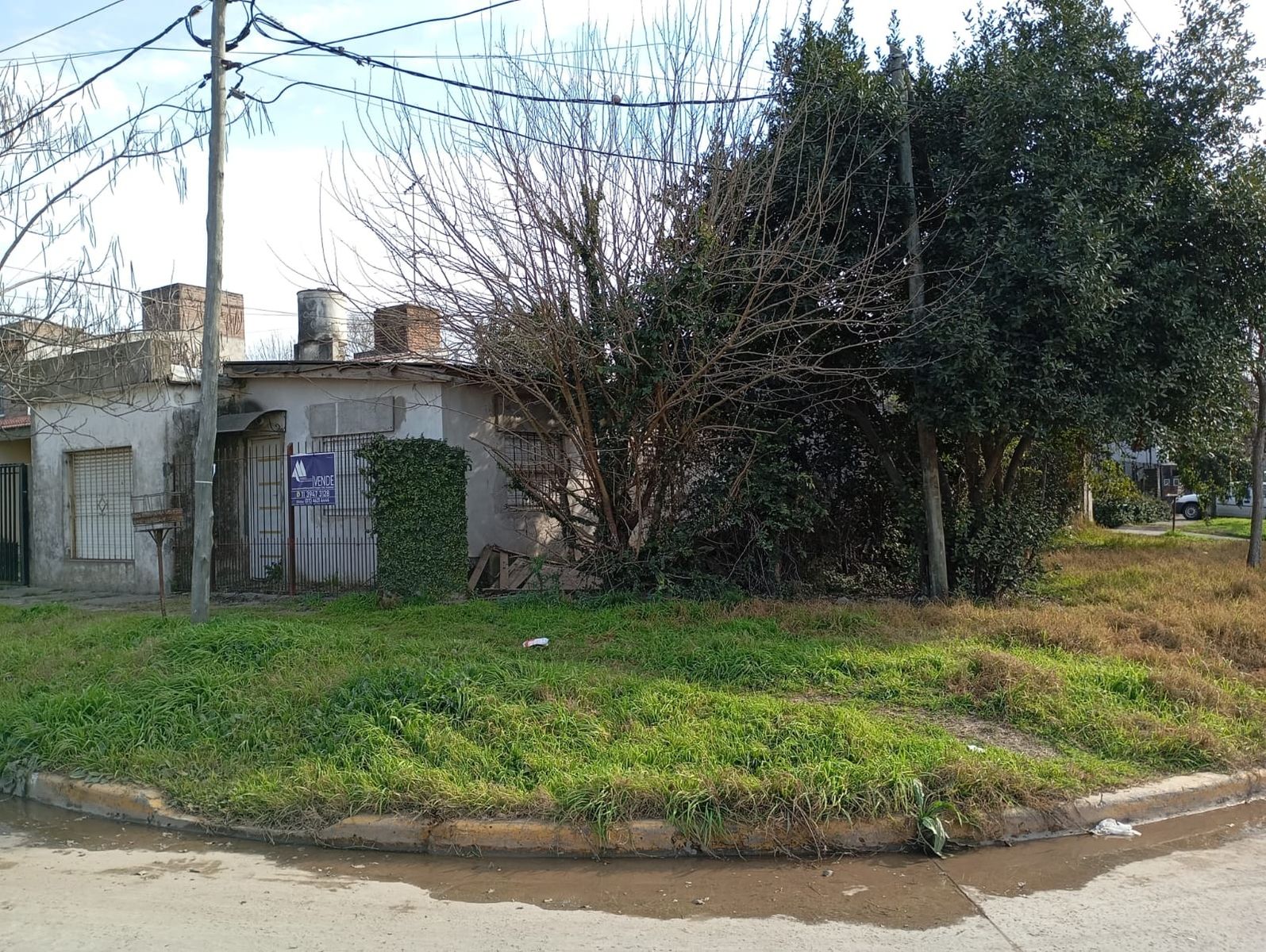 2 Casas a reciclar en el centro de Marcos Paz — foto 3