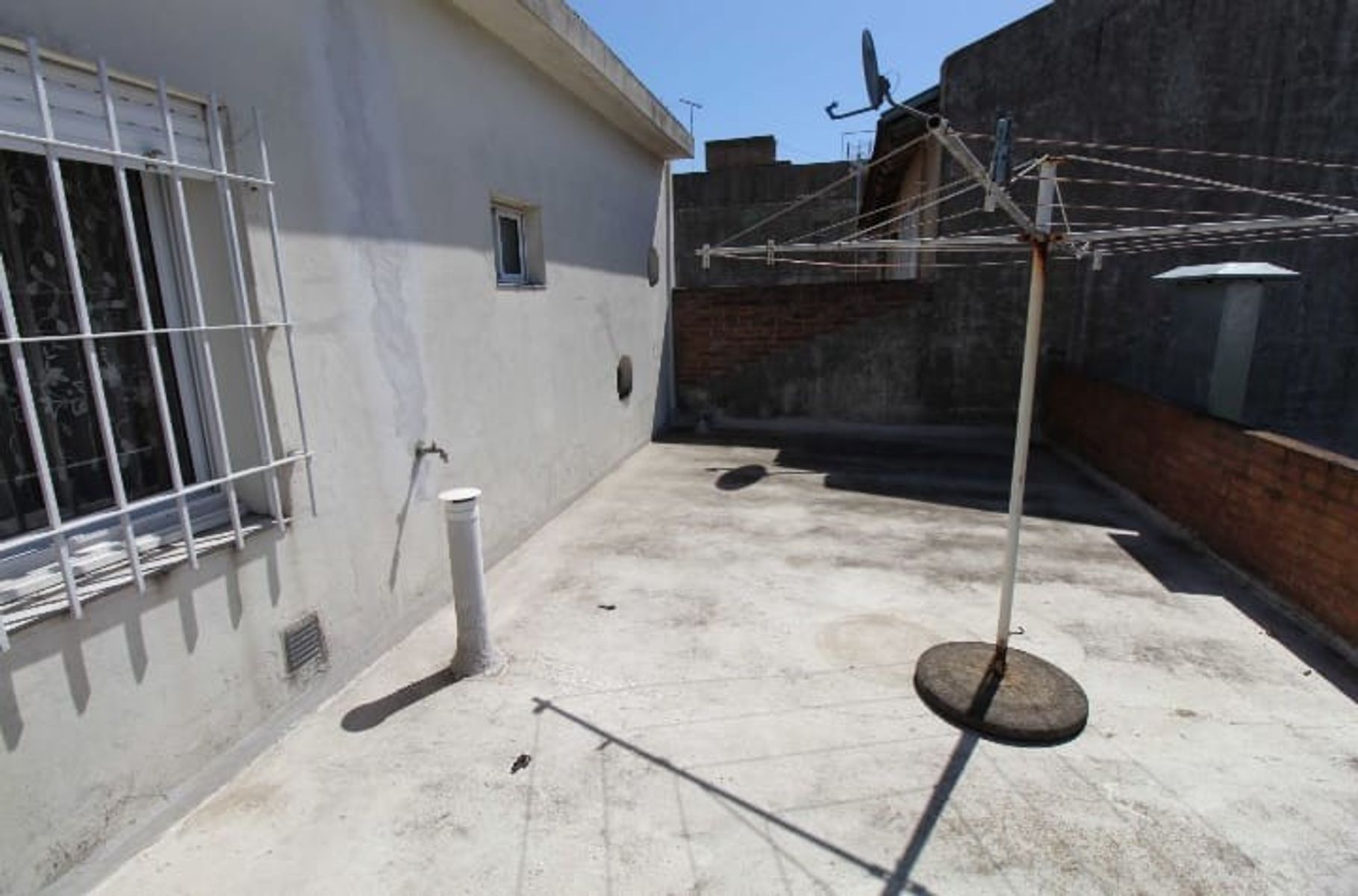 Casa en dos plantas en San Justo — foto 15