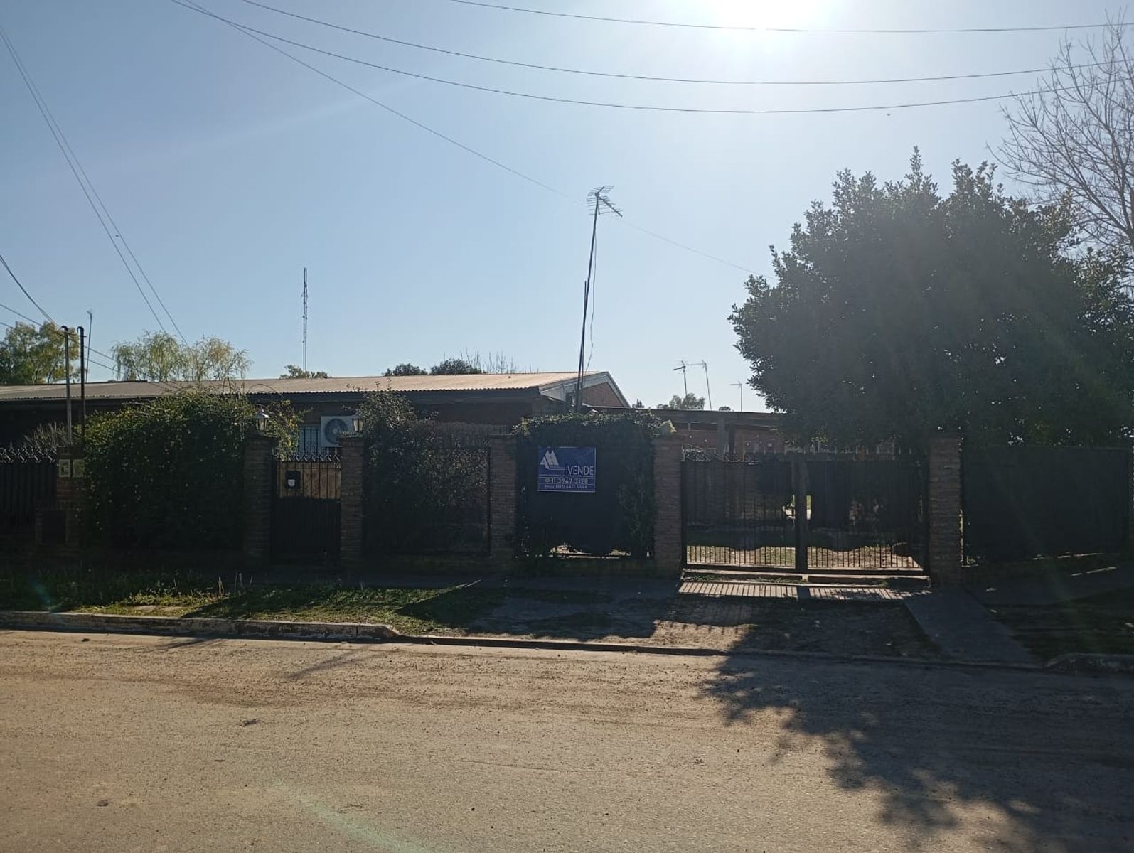 Casa de 3 ambientes en Carlos Spegazzini — foto 2