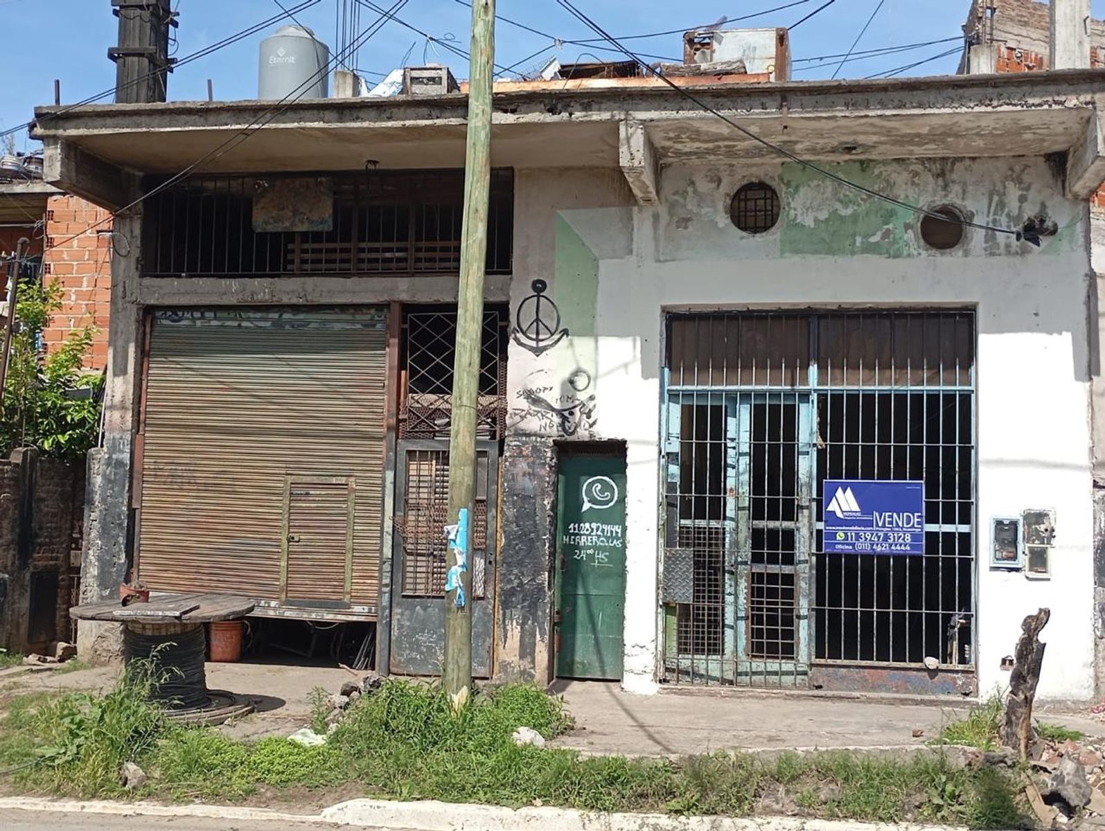 2 Locales, todo losa, en Merlo Norte — foto 2