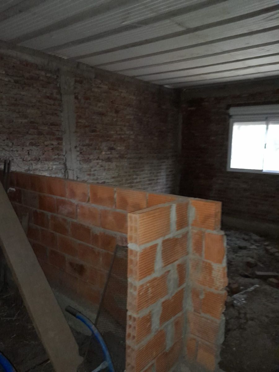 Casa a refaccionar + construcción a terminar en Matera, Merlo — foto 9