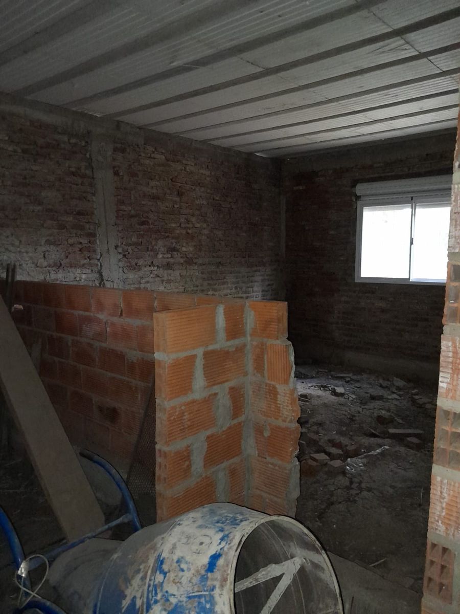 Casa a refaccionar + construcción a terminar en Matera, Merlo — foto 10
