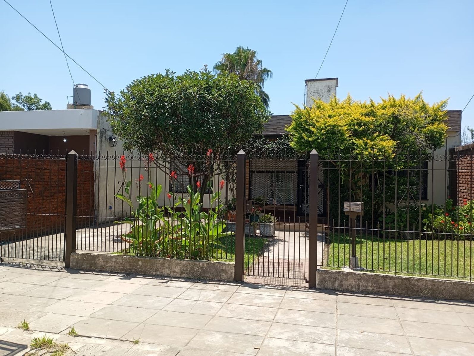 Casa de 4 ambientes + Departamento en Parque San Martin, Merlo — foto 2