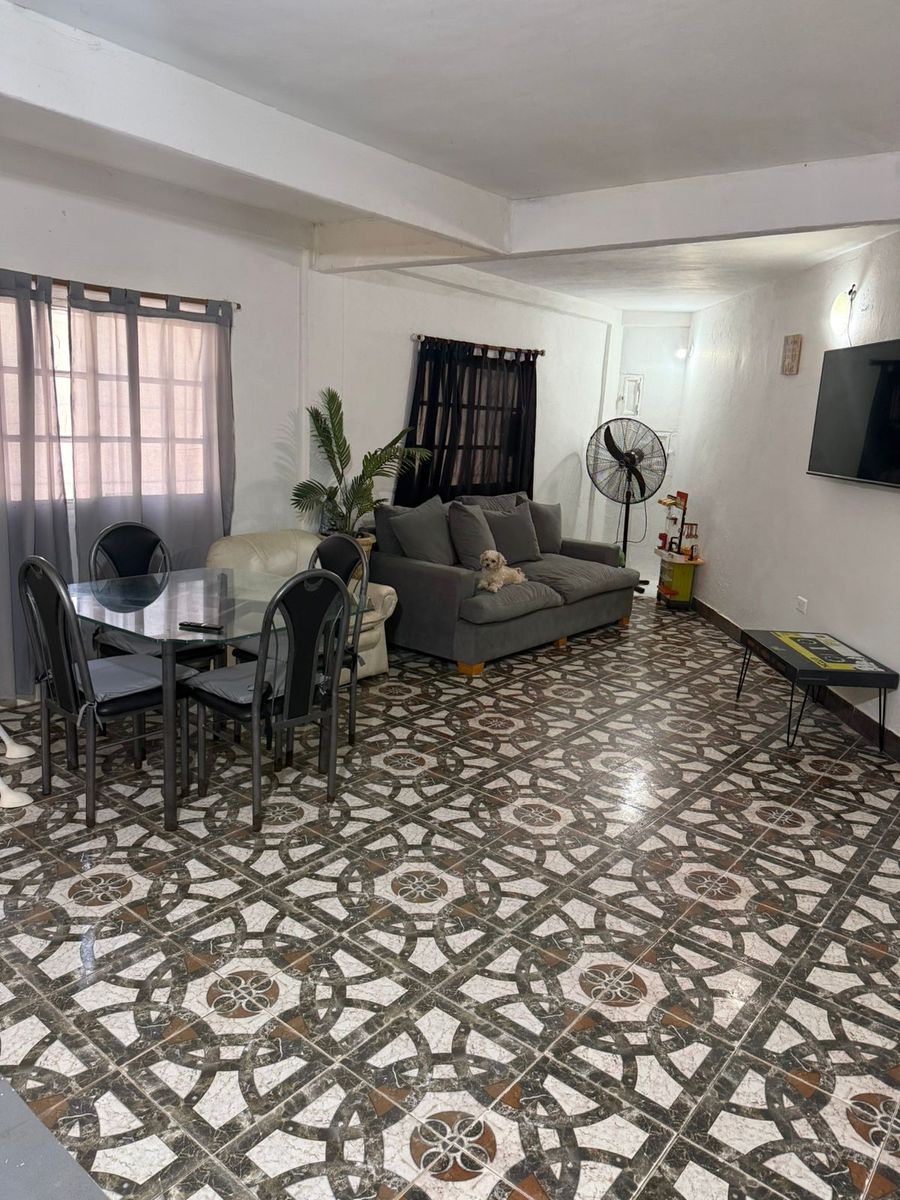 Casa de 5 ambientes en Ituzaingó Norte — foto 2