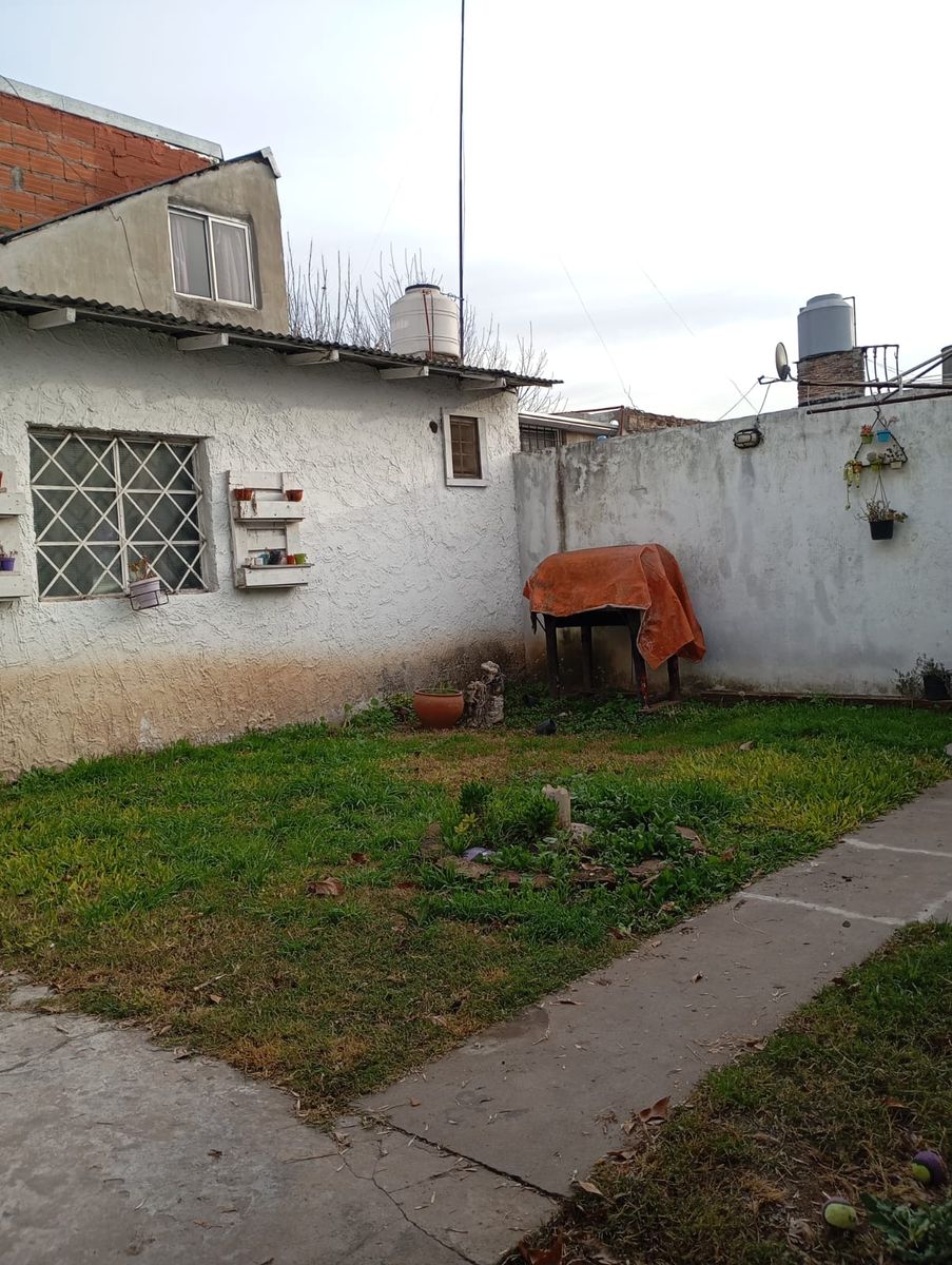 Dos Casas en Merlo Sur - 19