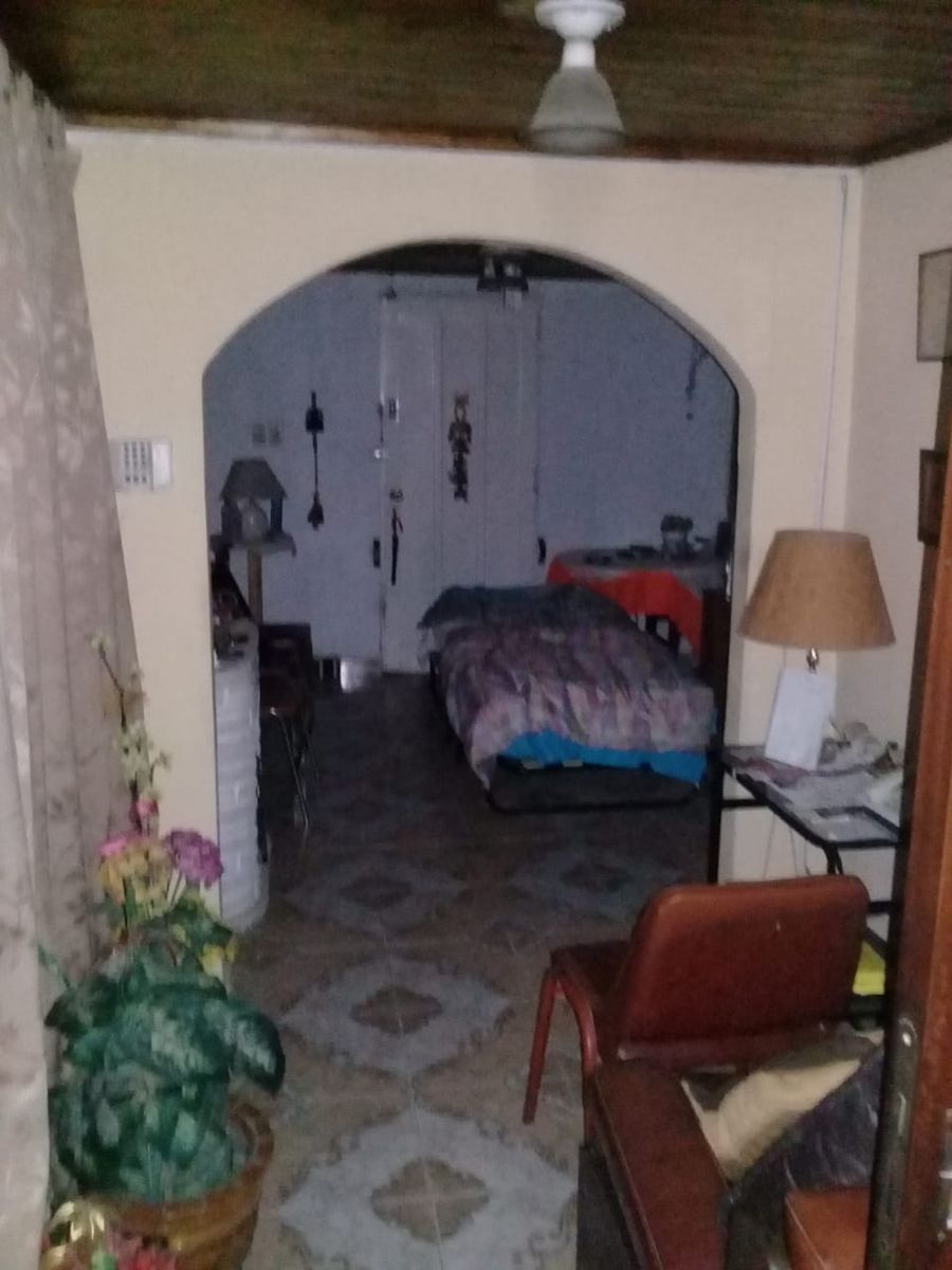 Amplia casa en Parque San Martín, Merlo - 6
