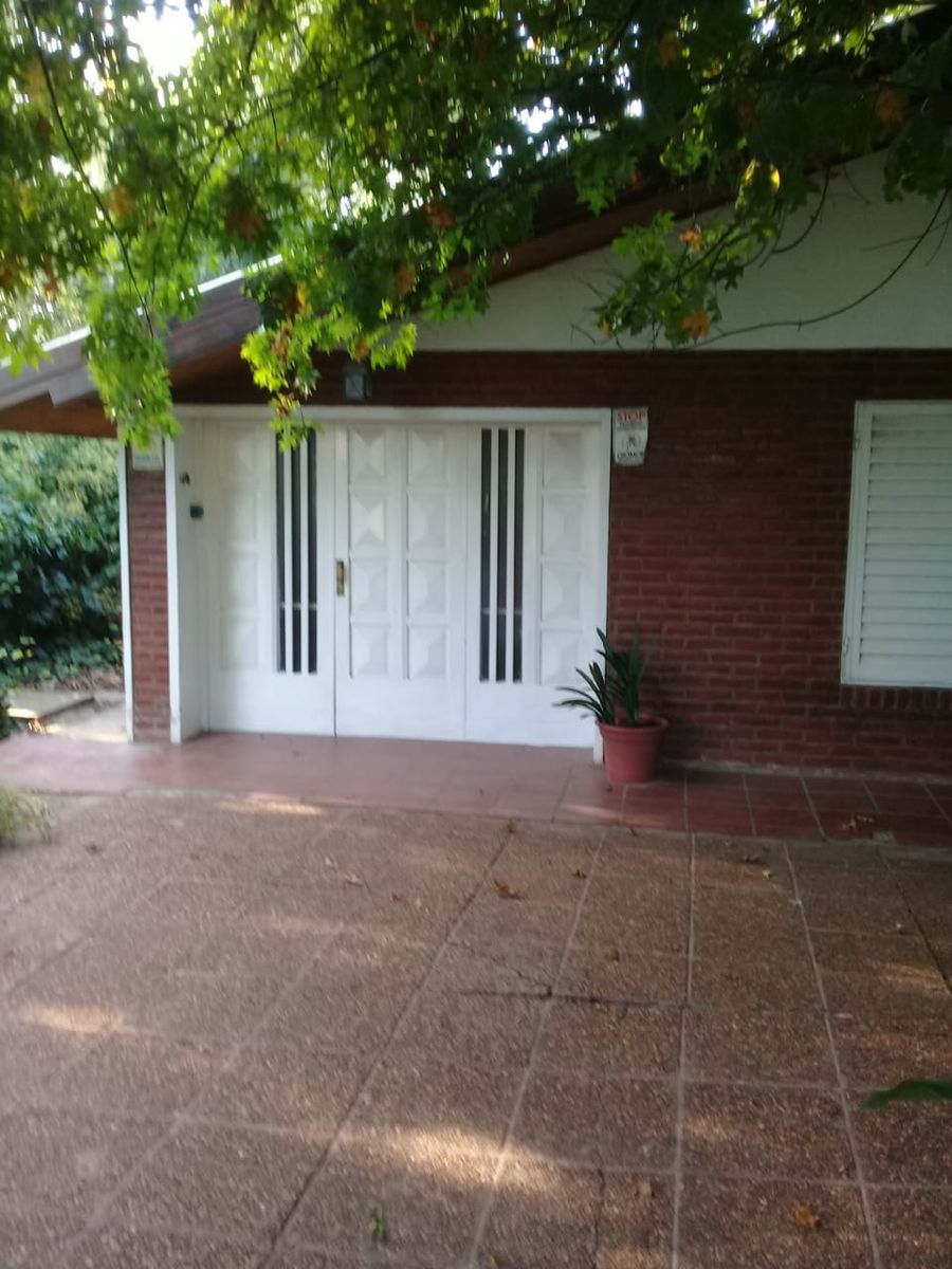 Amplia casa en Parque San Martín, Merlo - 13