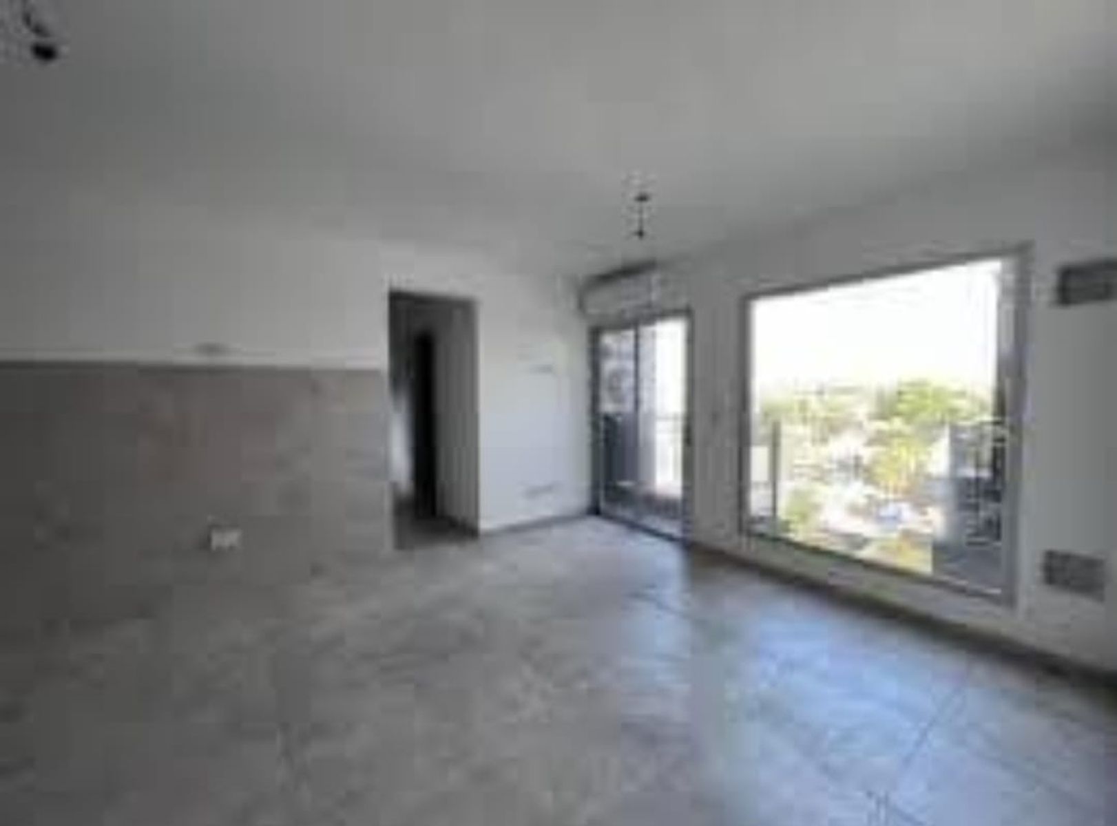 Departamento de dos ambientes en Morón - 3