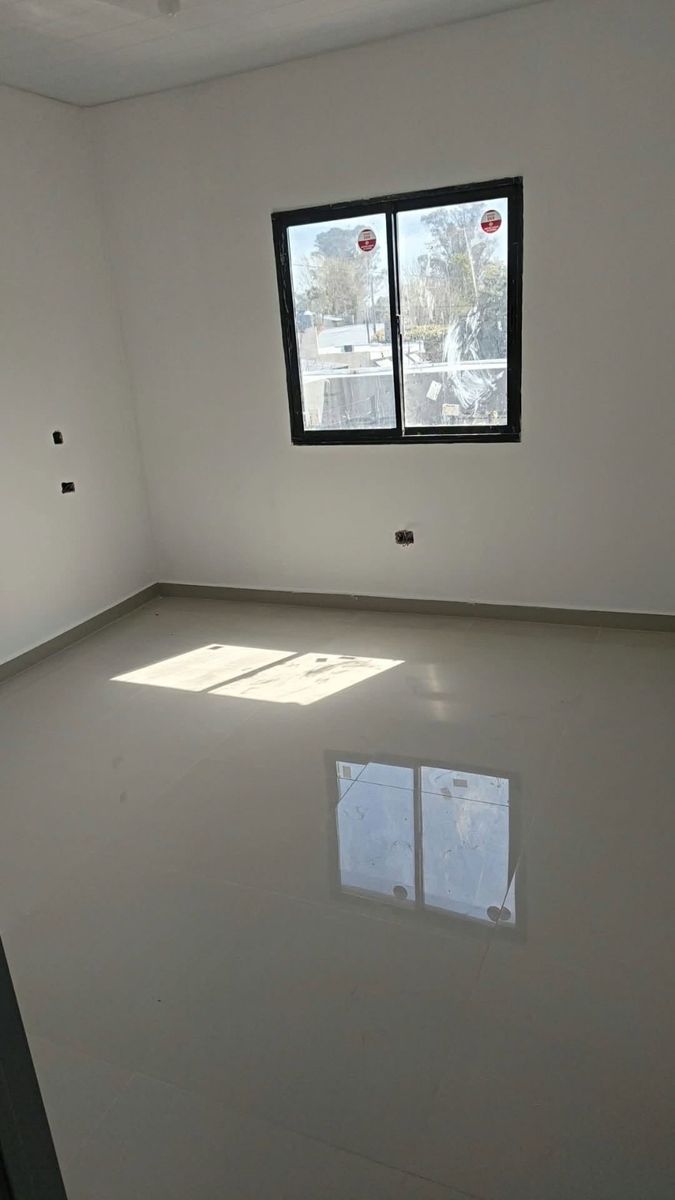 Dúplex de tres ambientes en Ituzaingó Norte - 1