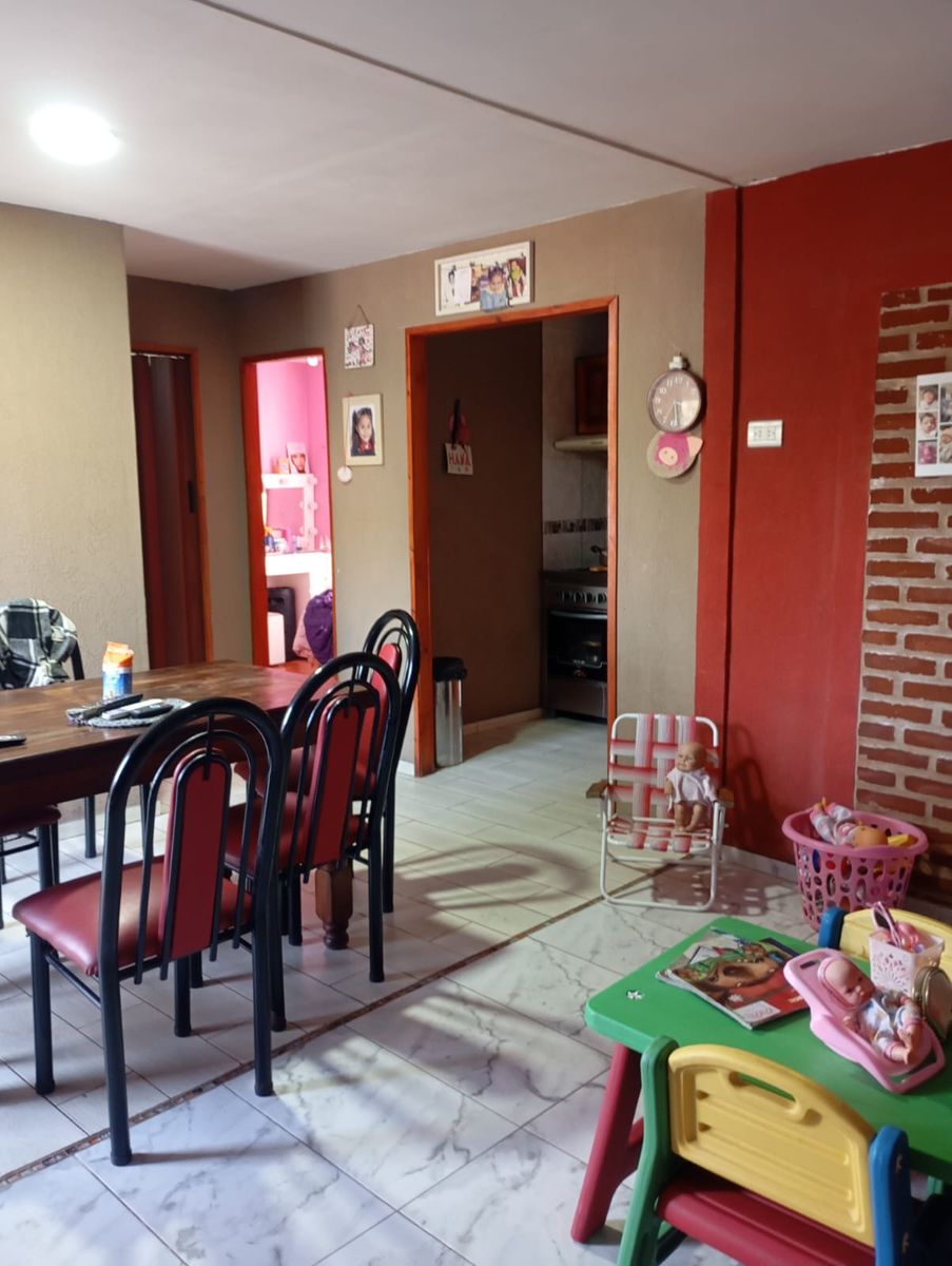 Casa de 5 ambientes Moreno - 6