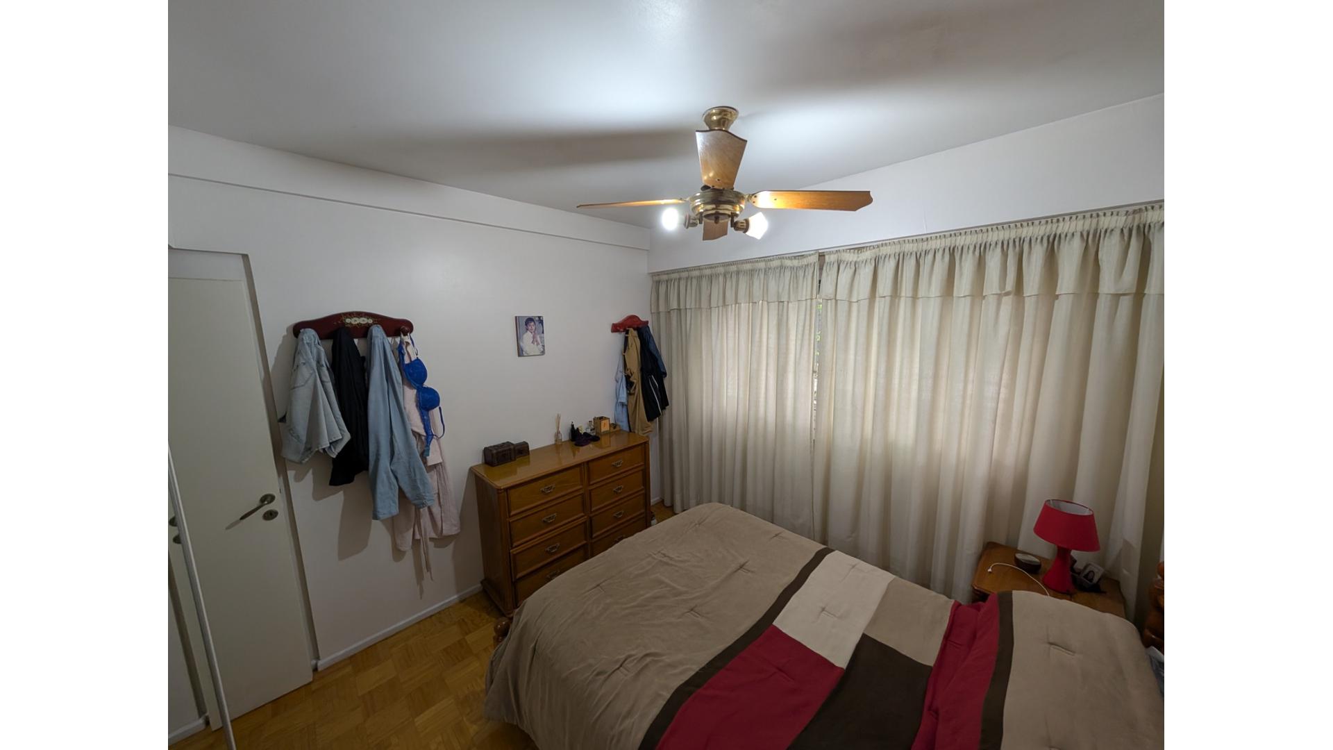Departamento de 3 amb con Dependencia. SIN COMISION - 12