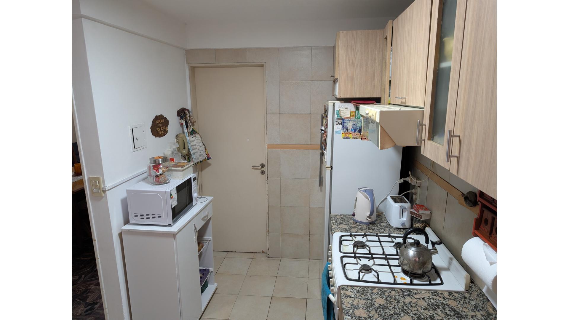 Departamento de 3 amb con Dependencia. SIN COMISION - 19