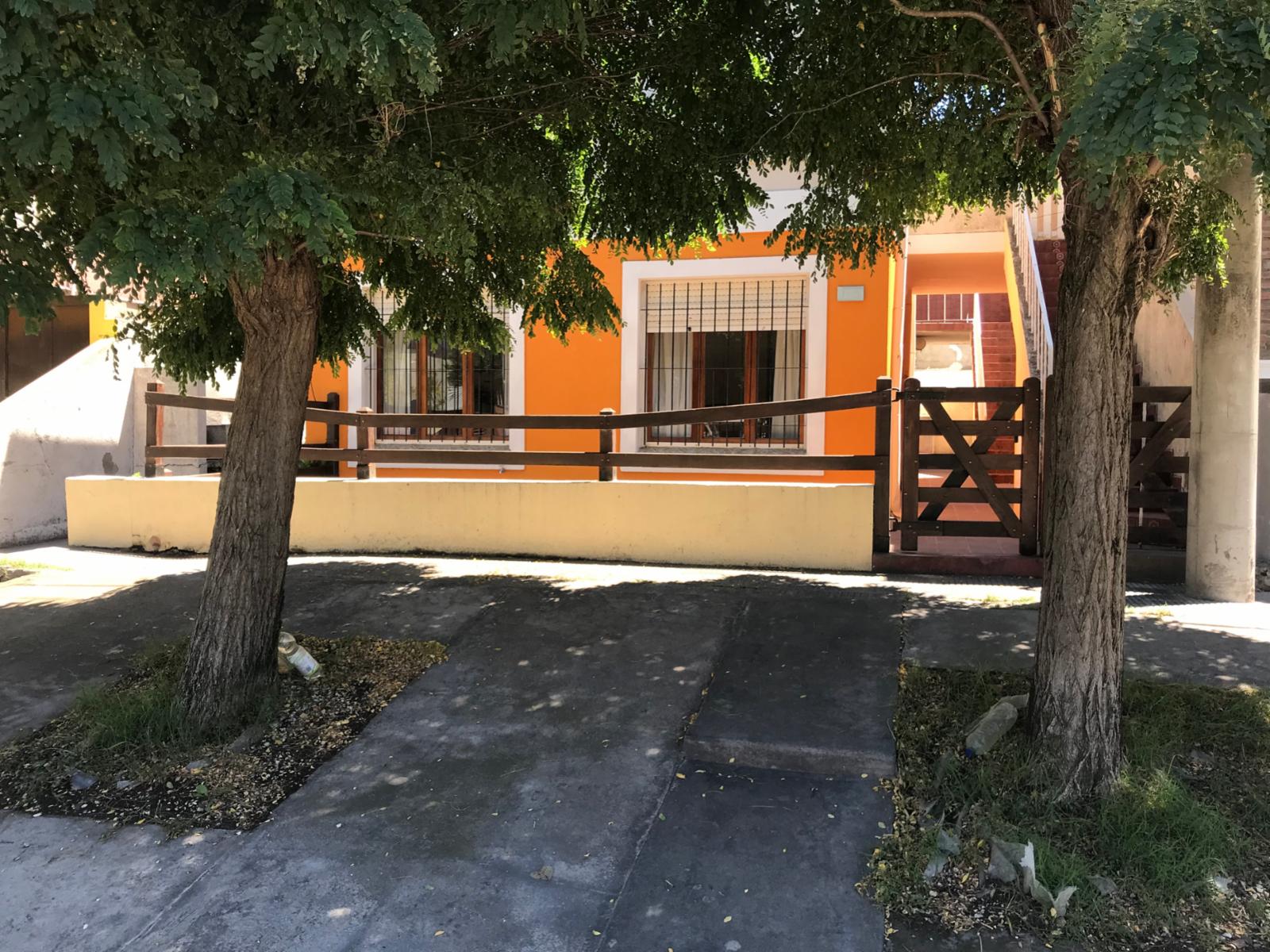 Departamento en planta baja de dos dormitorios - 1
