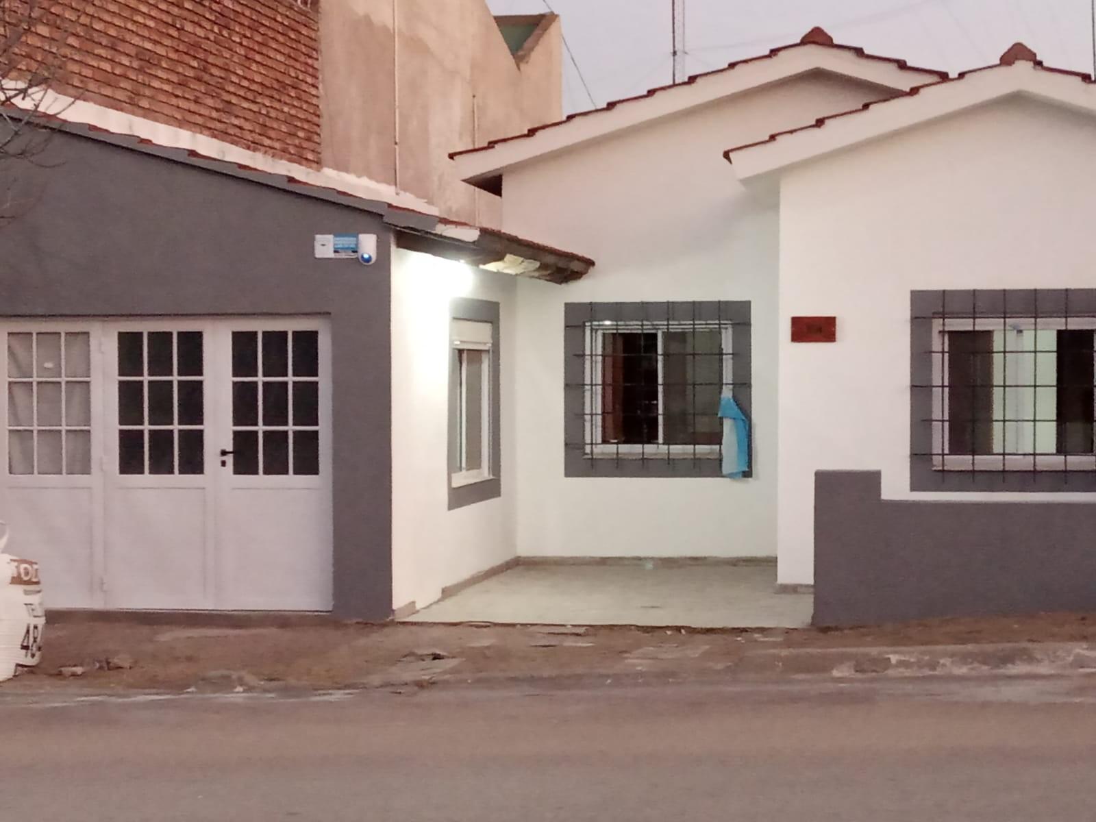 Casa de 3 dormitorios, a 400 metros del mar - 1