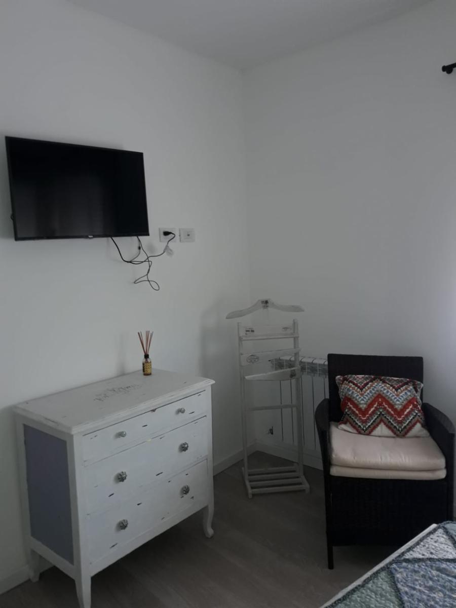 Departamento en Aldea del Este, a una cuadra del mar. - 10