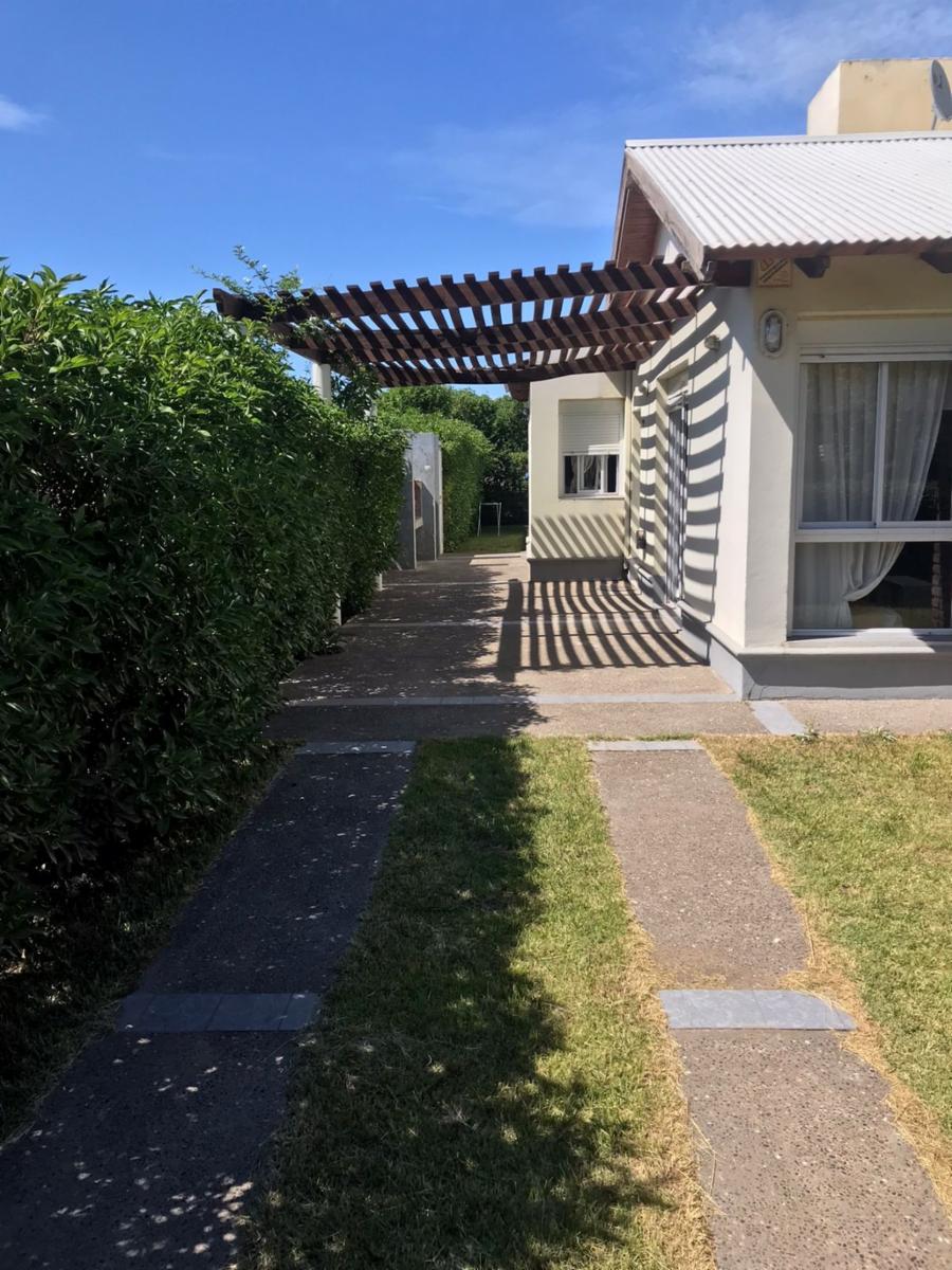 Duplex en alquiler en Monte del Este - 1