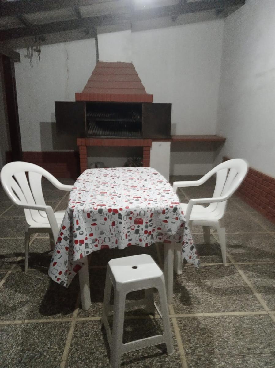 Casa Sobre avenida Sansot - 11