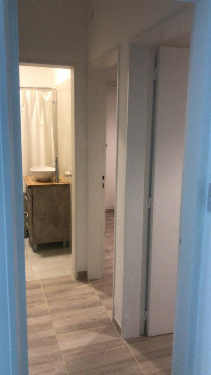 Departamento a metros del mar y una cuadra del centro - 8