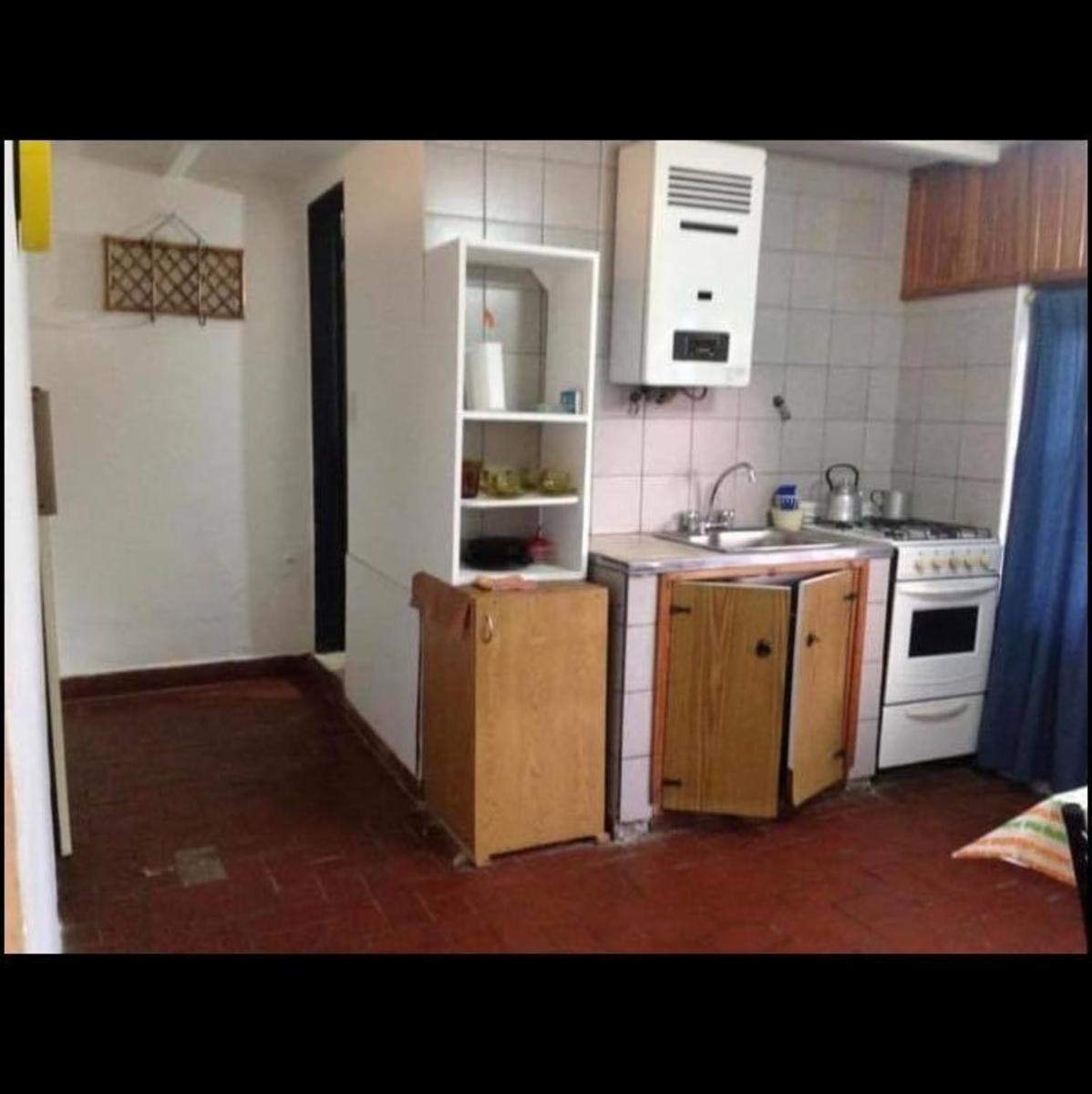 Local céntrico mas departamento - 5