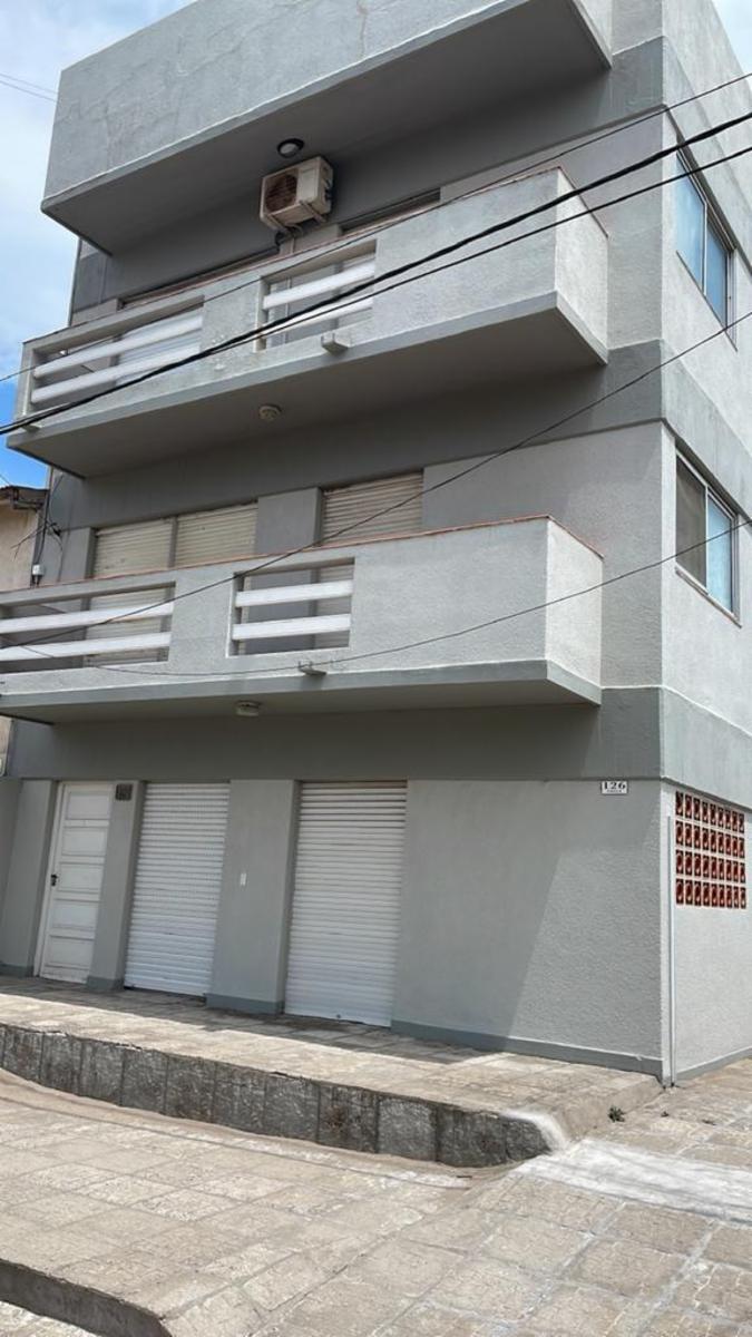 Departamento a una cuadra del mar