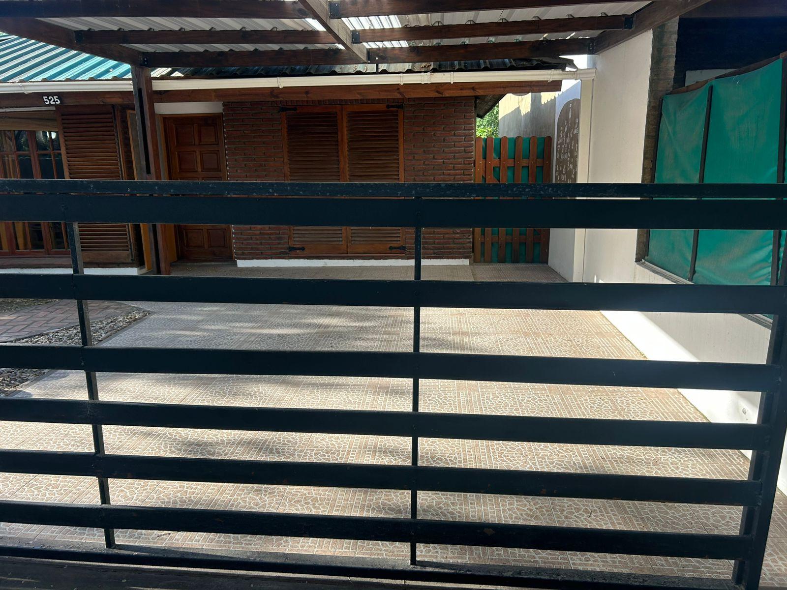 Hermosa casa en alquiler - 1