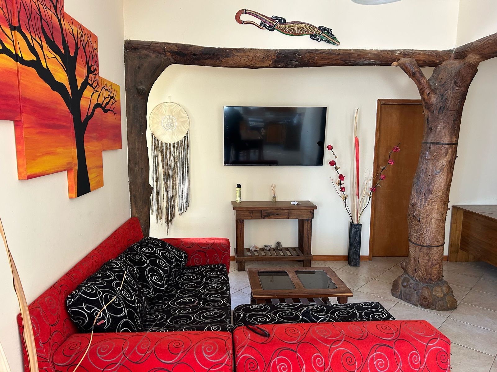 Casa en planta alta en plena peatonal y a una cuadra del mar — foto 6