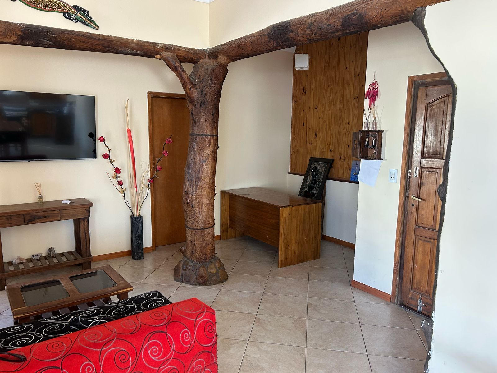 Casa en planta alta en plena peatonal y a una cuadra del mar — foto 7