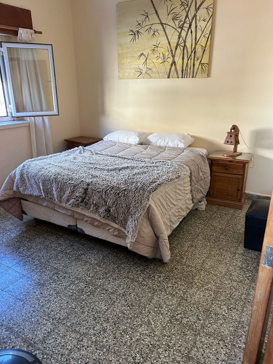 Casa en planta alta en plena peatonal y a una cuadra del mar — foto 13