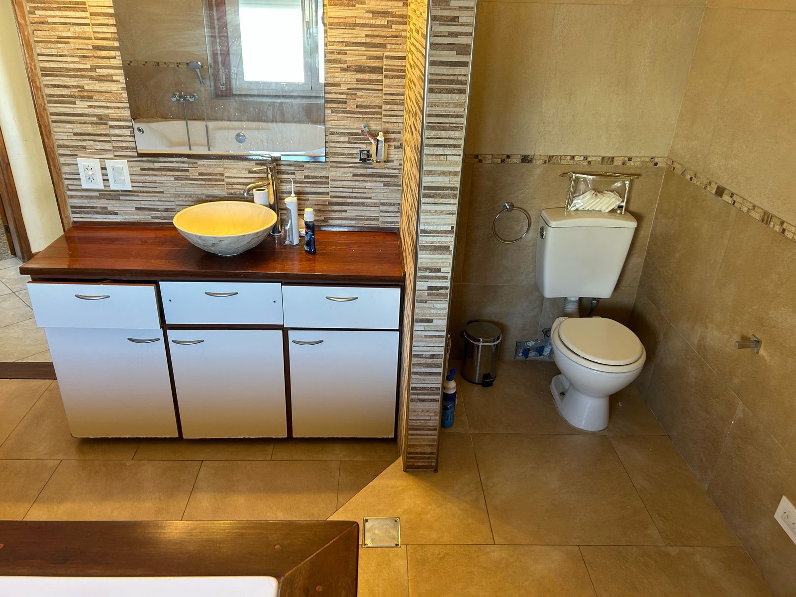 Casa en planta alta en plena peatonal y a una cuadra del mar — foto 15