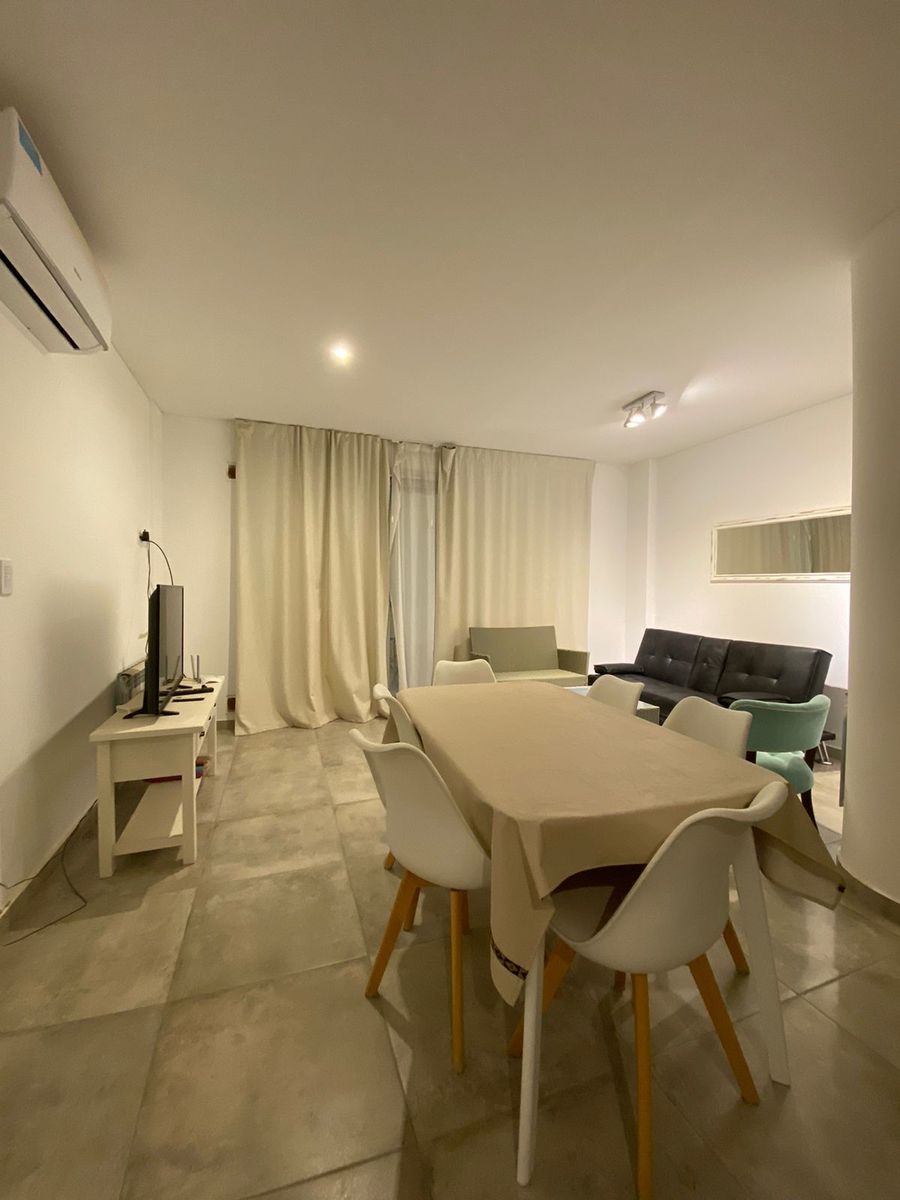 Departamento a 100 metros del mar. - 4