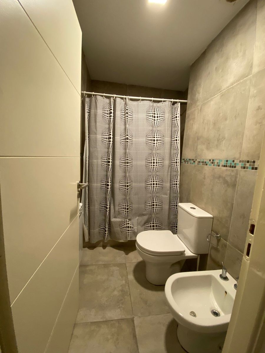 Departamento a 100 metros del mar. - 11