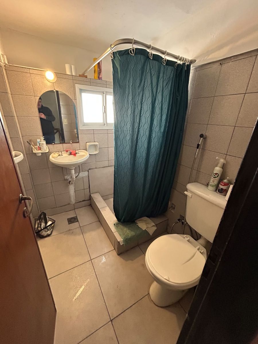 Local comercial mas departamento. - 8