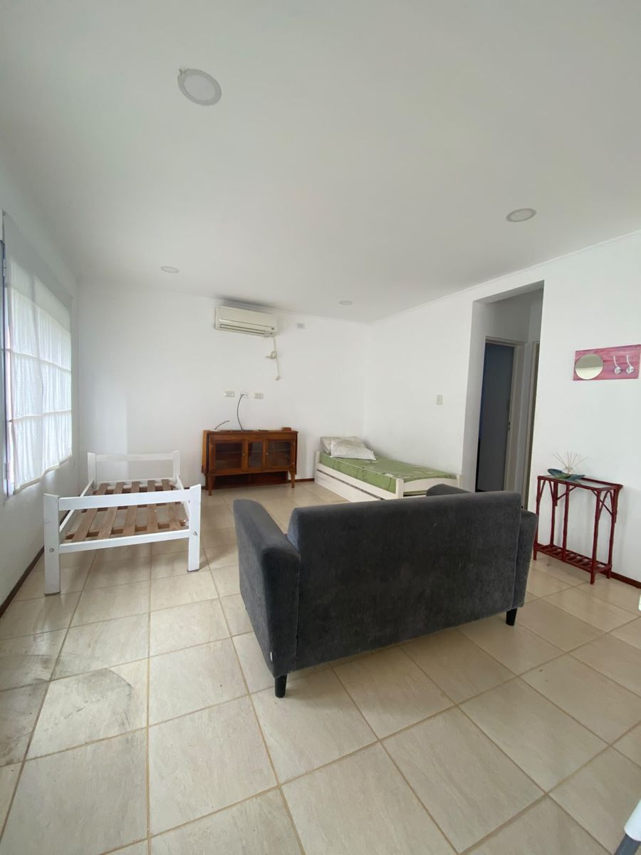 Casa de un dormitorio en barrio Parque Dufaur. — foto 4