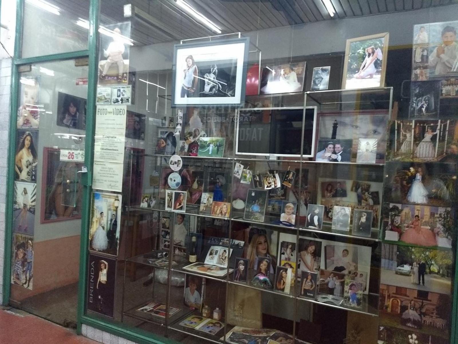 Local en galería Imperio Ramos Mejía — foto 4