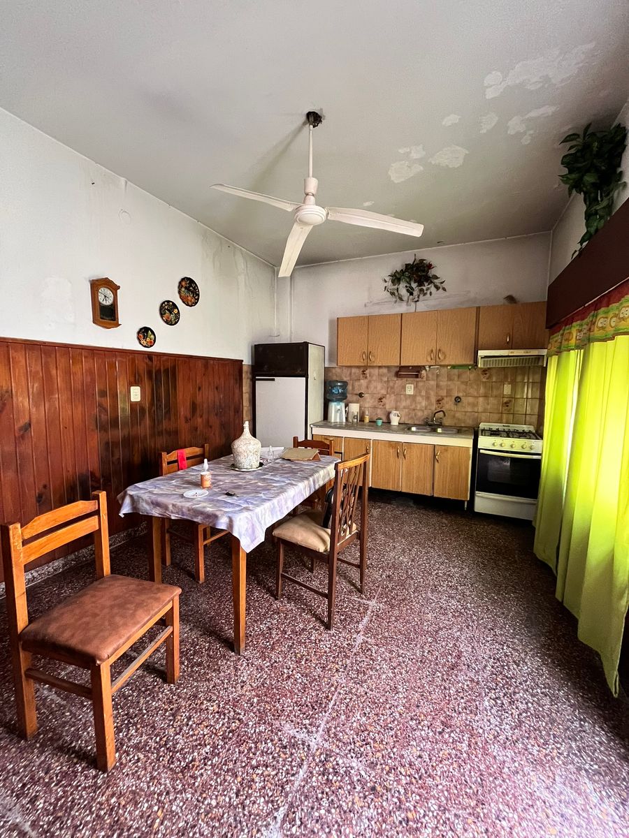 CASA EN PH 4 AMBIENTES - 12