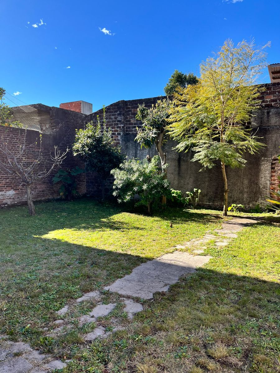 CASA 3 AMB SOBRE LOTE PROPIO - 3