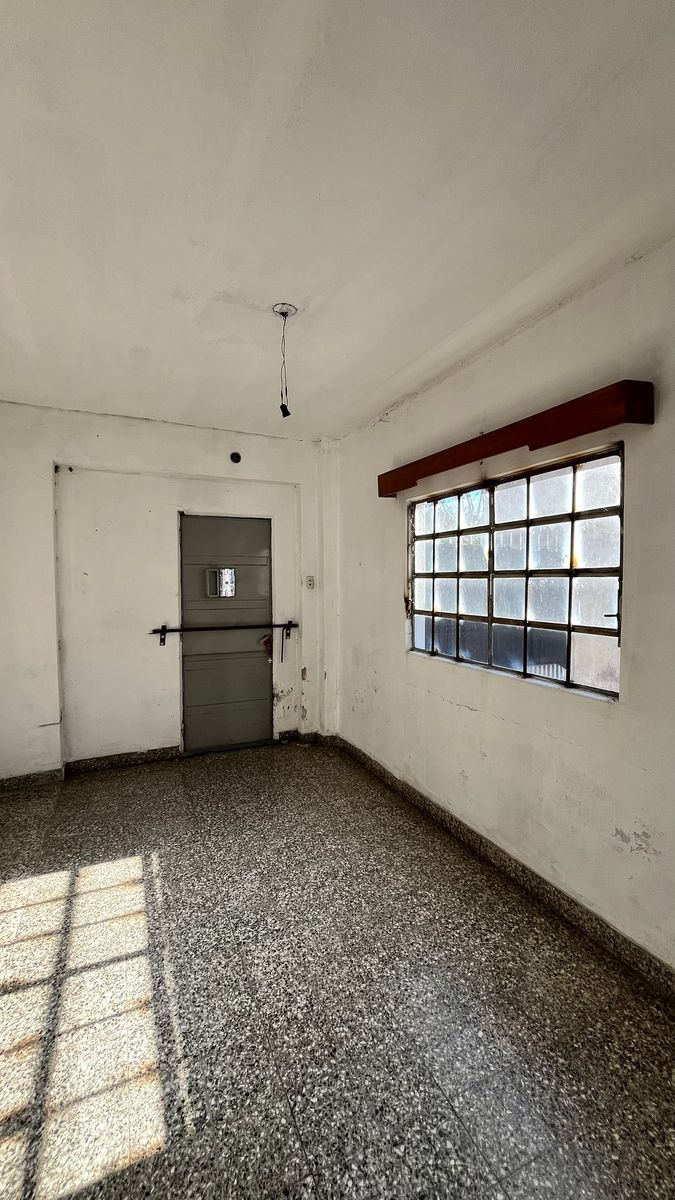 CASA 3 AMB SOBRE LOTE PROPIO - 23