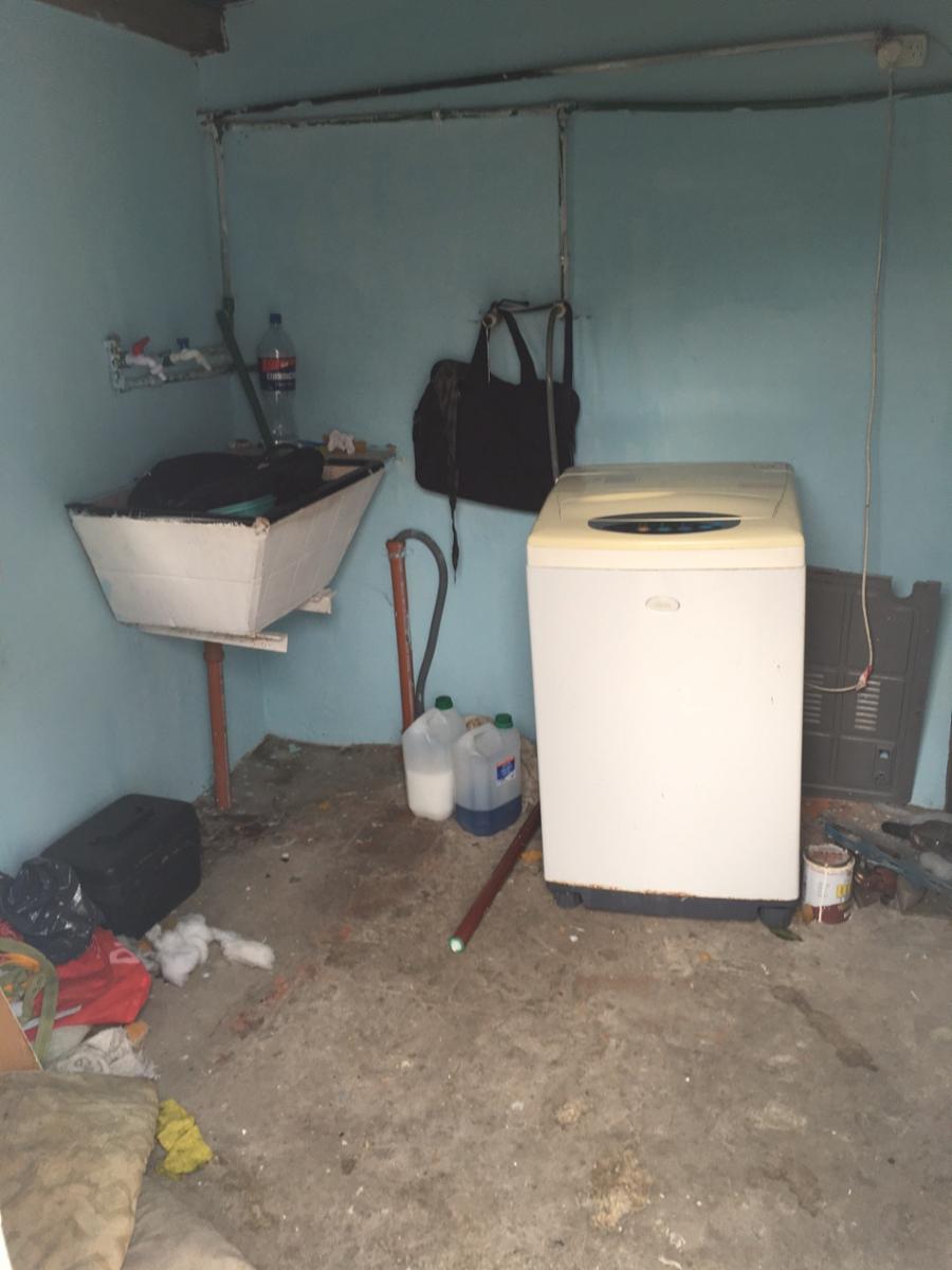 CASA LOTE PROPIO P/3 FAMILIAS C/GARAGE CUBIERTO LAUTARO AL 900 — foto 4