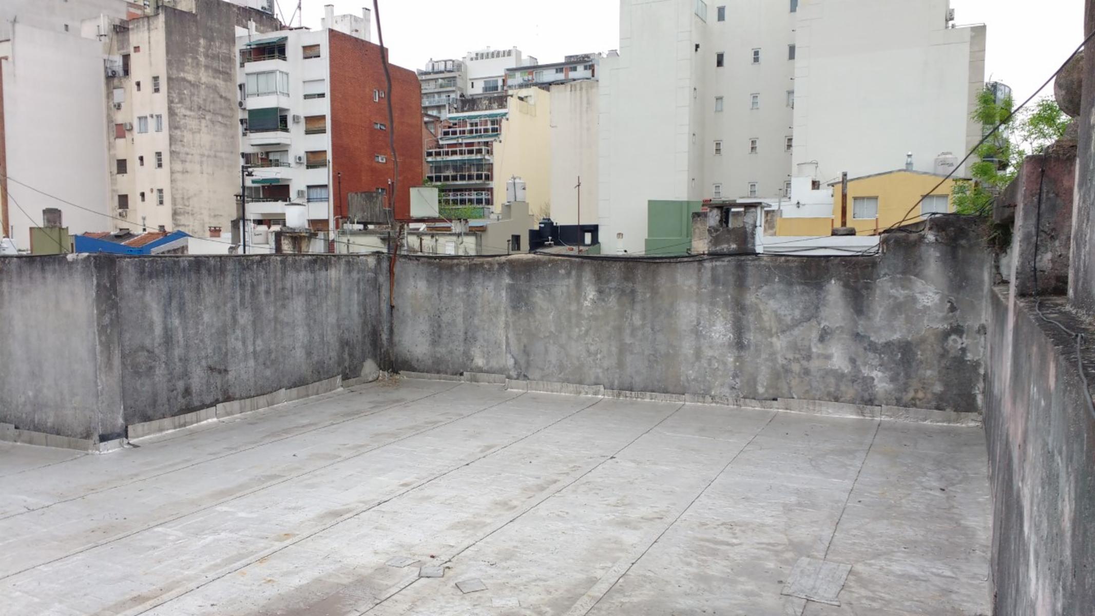 PH DE 216 M² CUBIERTOS EN EXCLUSIVA ZONA DE CABALLITO. VALLE 1000 — foto 2