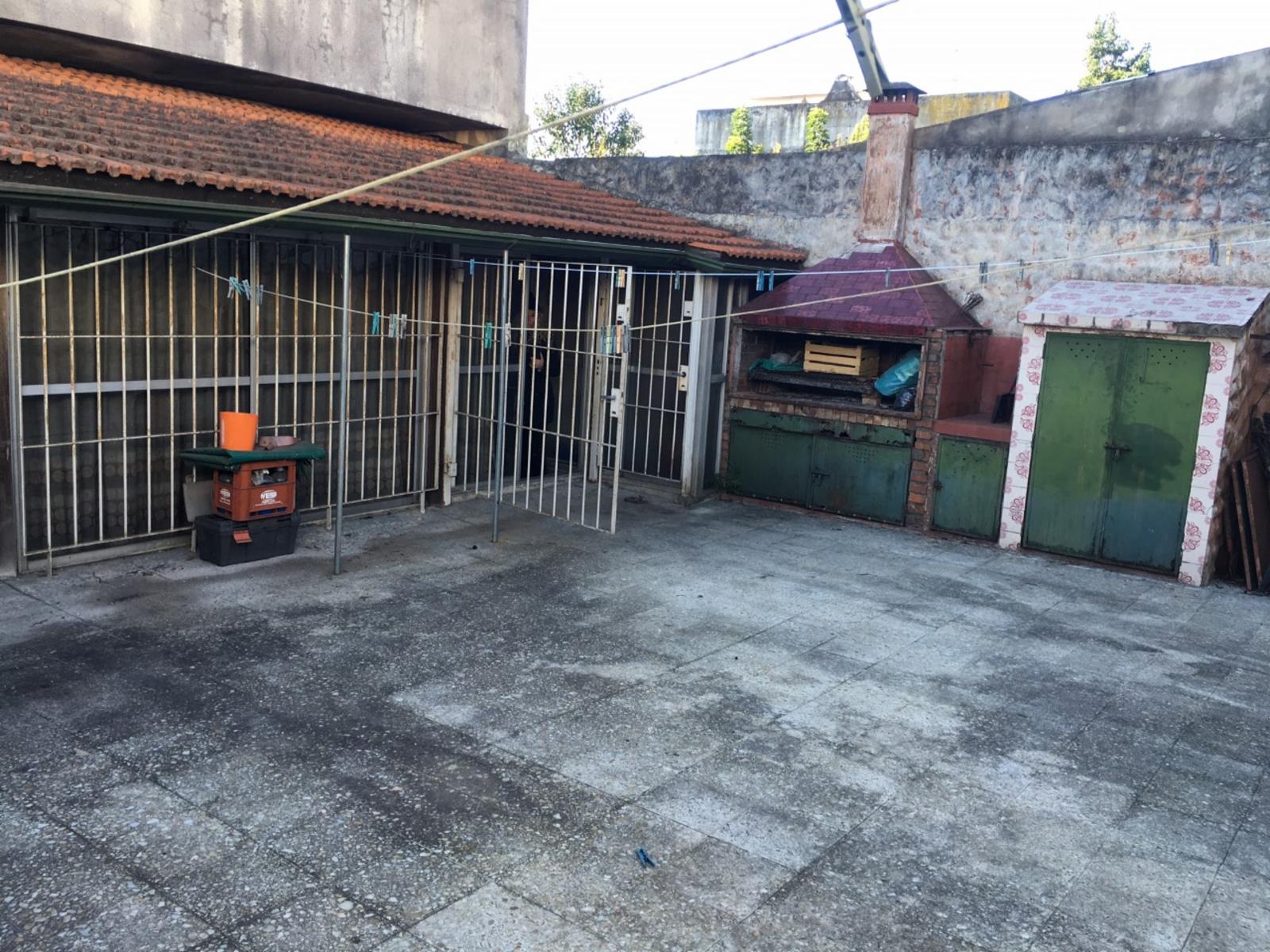 CASA DE 6 AMB. LOTE PROPIO FRANCO AL 3400 V. DEVOTO - 5