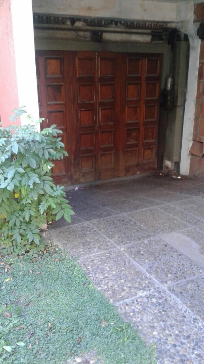 CASA DE 6 AMB. LOTE PROPIO FRANCO AL 3400 V. DEVOTO - 20