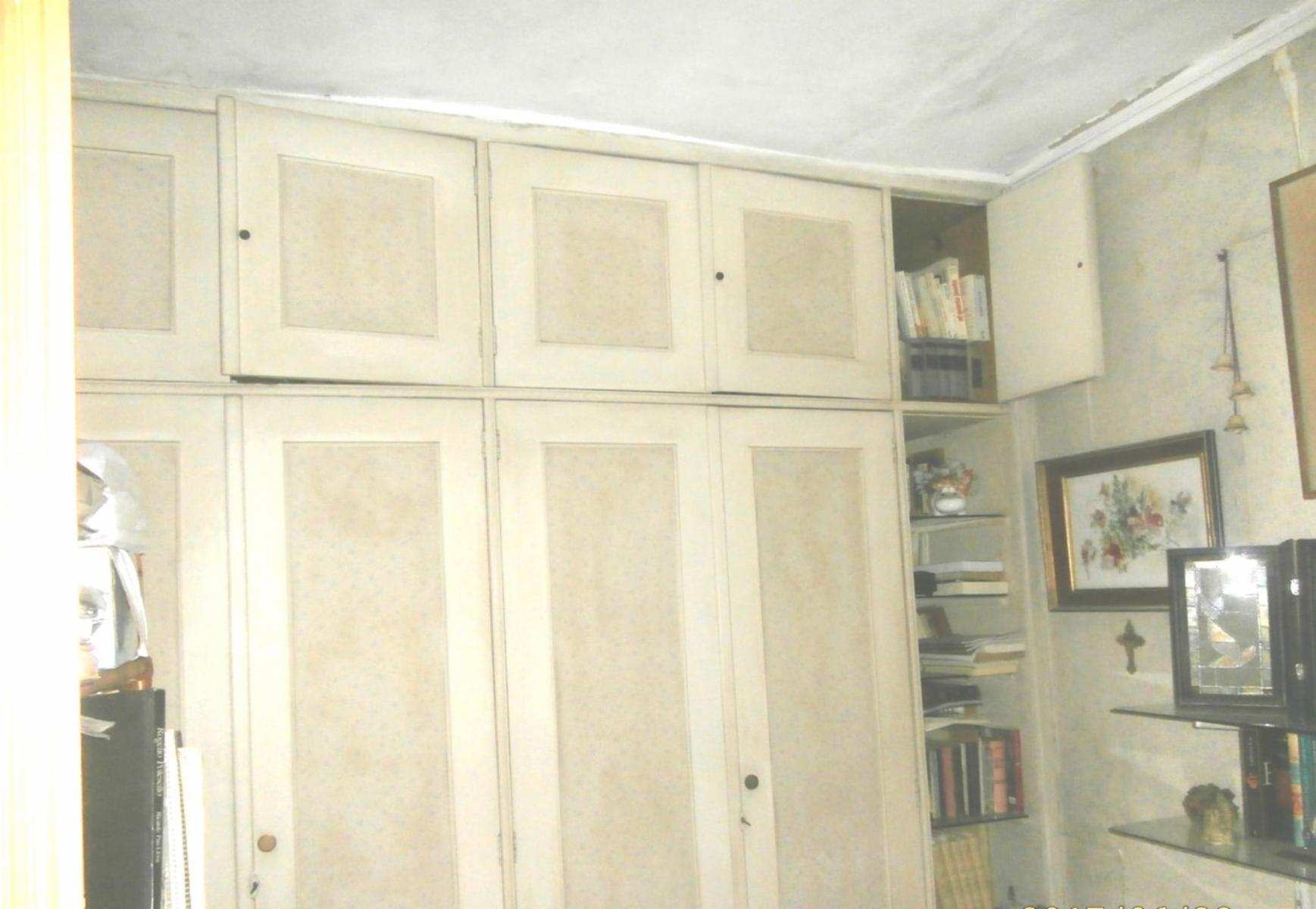 CASA LOTE PROPIO CON GARAGE Y TERRAZA CUENCA 1100 — foto 5