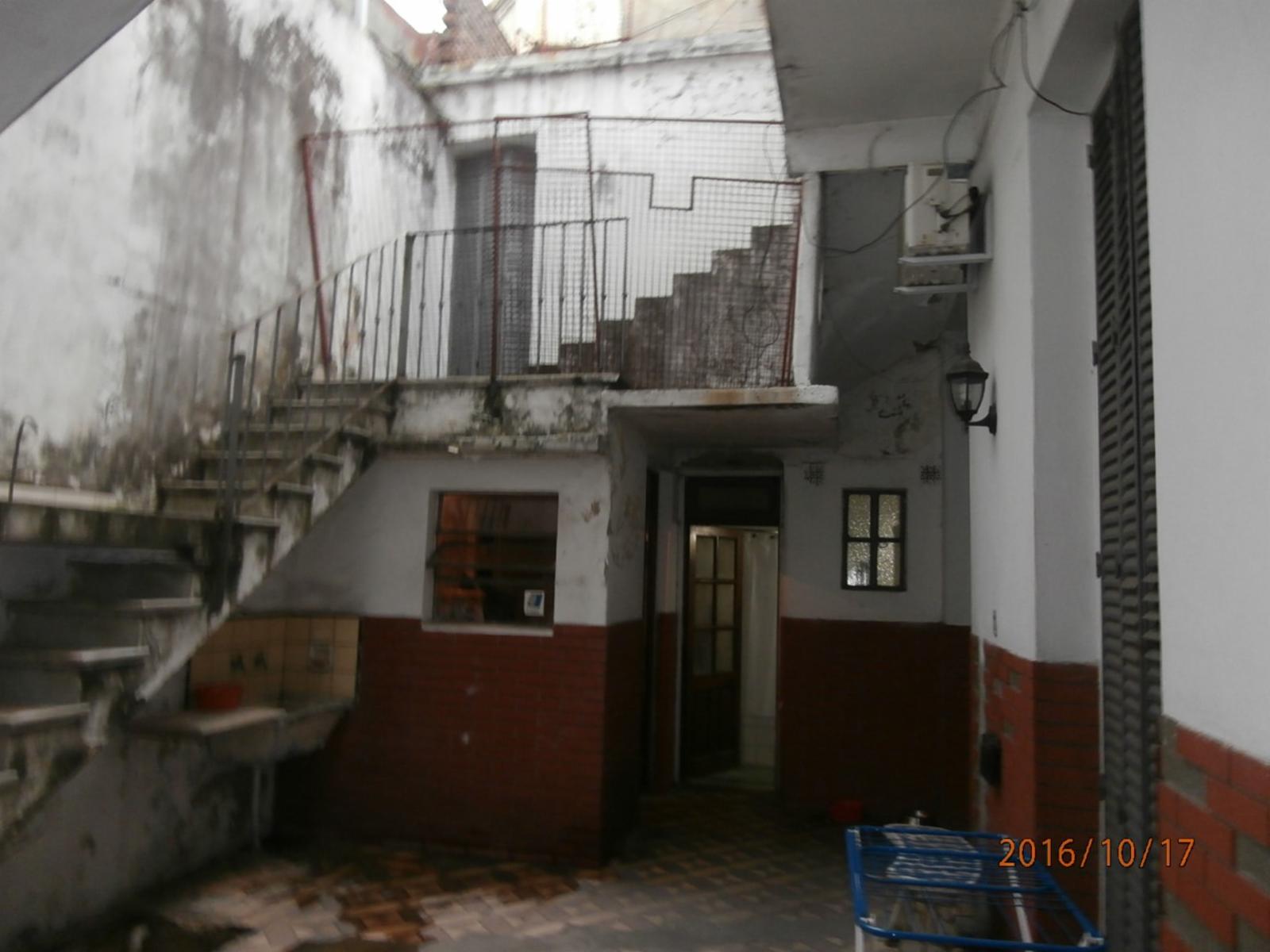 CASA LOTE PROPIO, TERRAZA, PATIO, COCHERA, PJE. TIMBUES 2000 BOEDO — foto 11