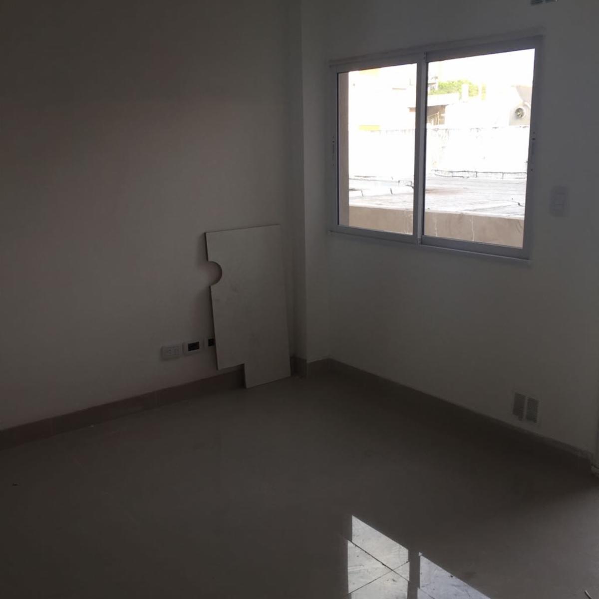 DEPTOS. DE 3 AMB. A ESTRENAR C/PATIO O BALCON L. DE LA TORRE AL 1600 — foto 9