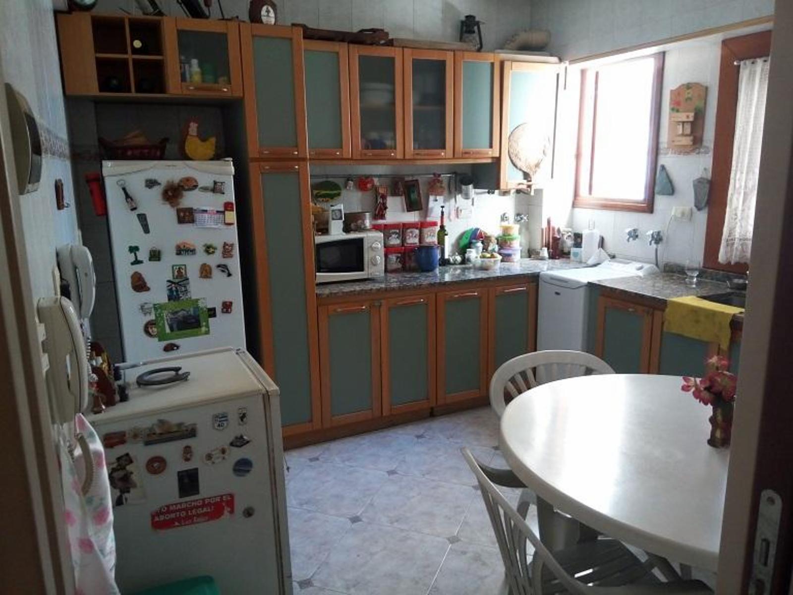EXCELENTE PH 3 AMBIENTES AMPLIOS CON BALCÓN , APTO CRÉDITO. — foto 9