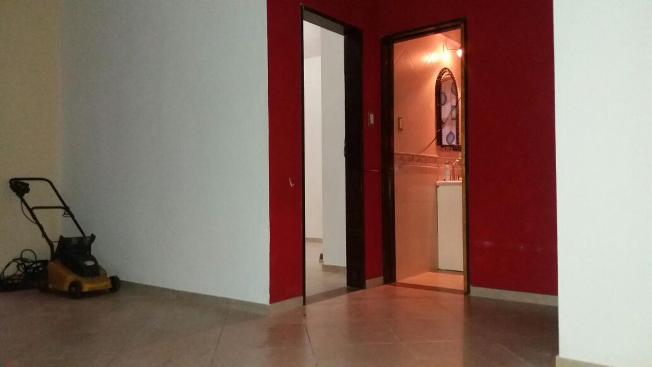 CASA 5 AMBIENTES APTO CRÉDITO EN QUILMES OESTE — foto 12