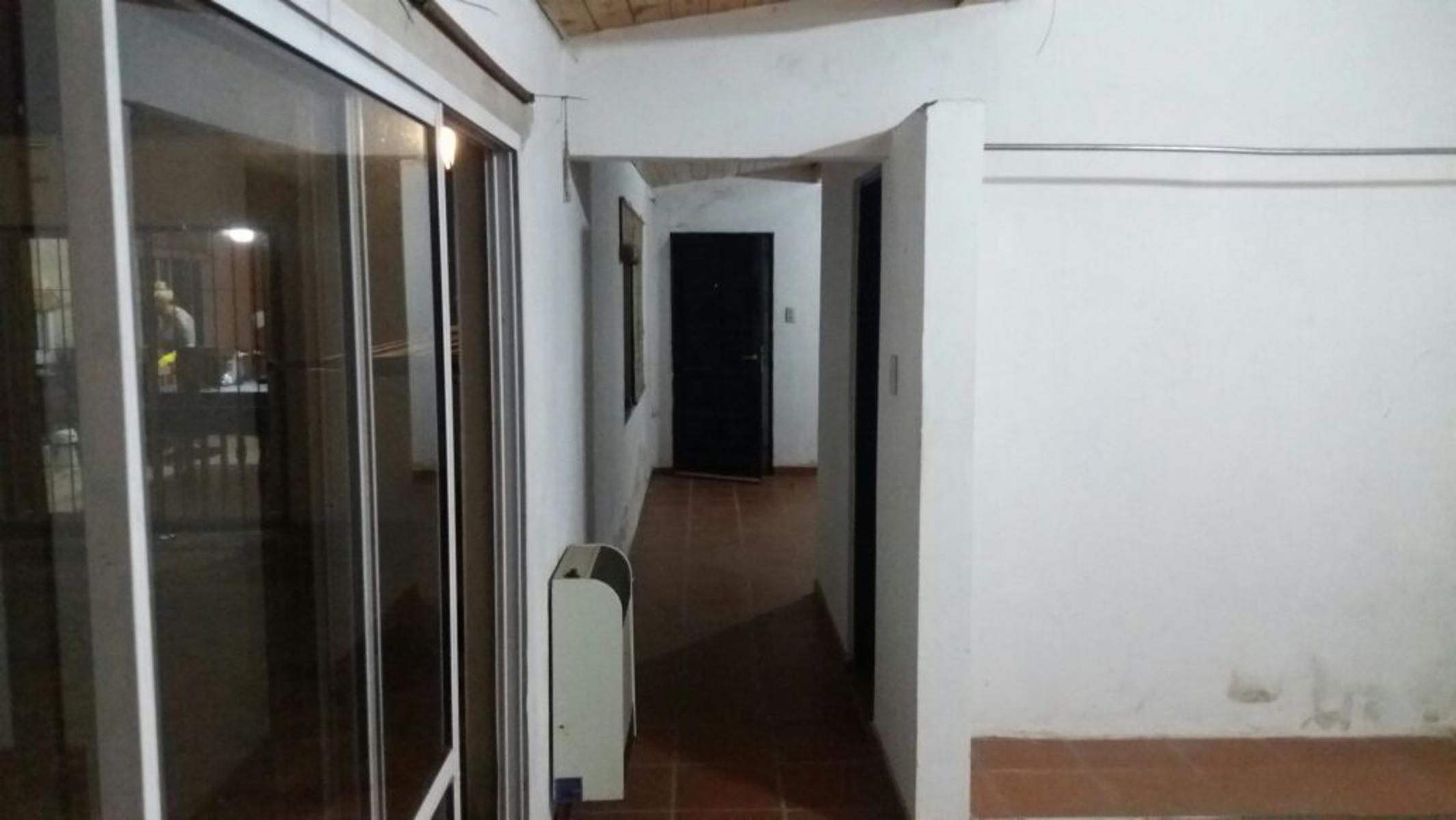 CASA 5 AMBIENTES APTO CRÉDITO EN QUILMES OESTE — foto 14
