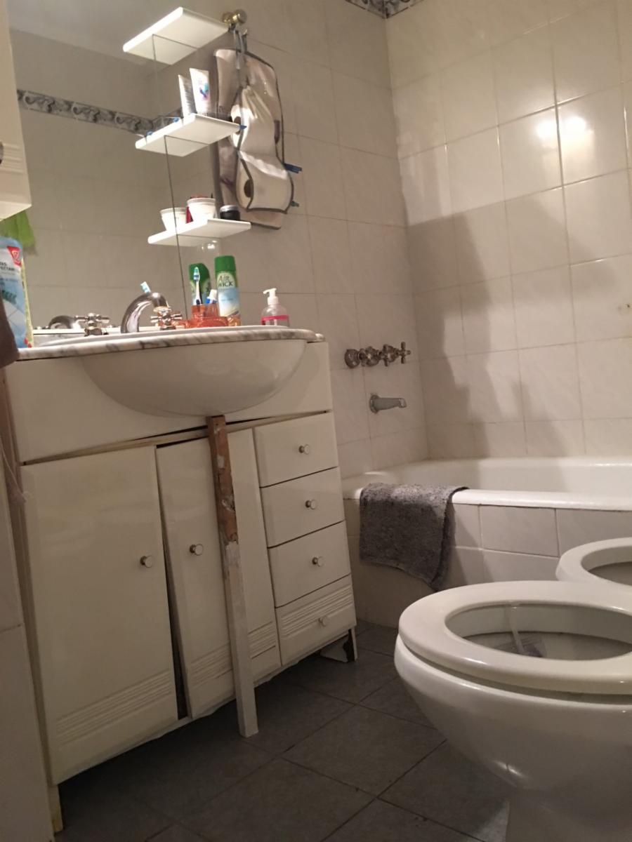 DEPARTAMENTO DE 3 AMBIENTES CON COCHERA , FLORES — foto 8